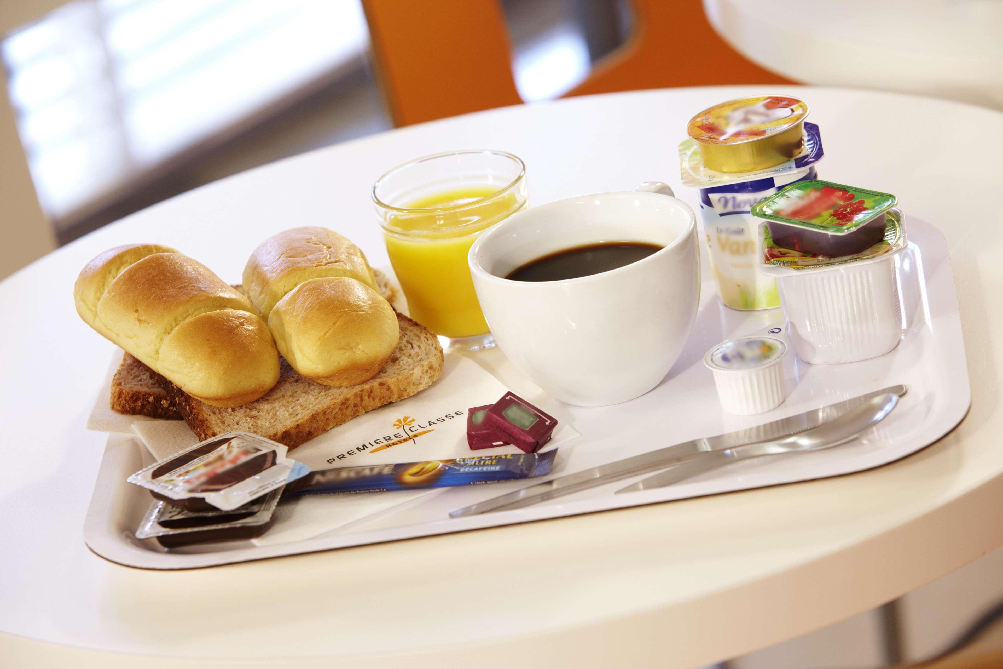 Premiere Classe Paris Ouest - Nanterre - La Defense Extérieur photo