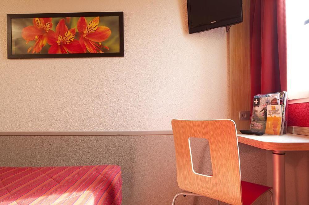 Premiere Classe Paris Ouest - Nanterre - La Defense Extérieur photo