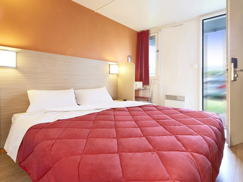Premiere Classe Paris Ouest - Nanterre - La Defense Extérieur photo