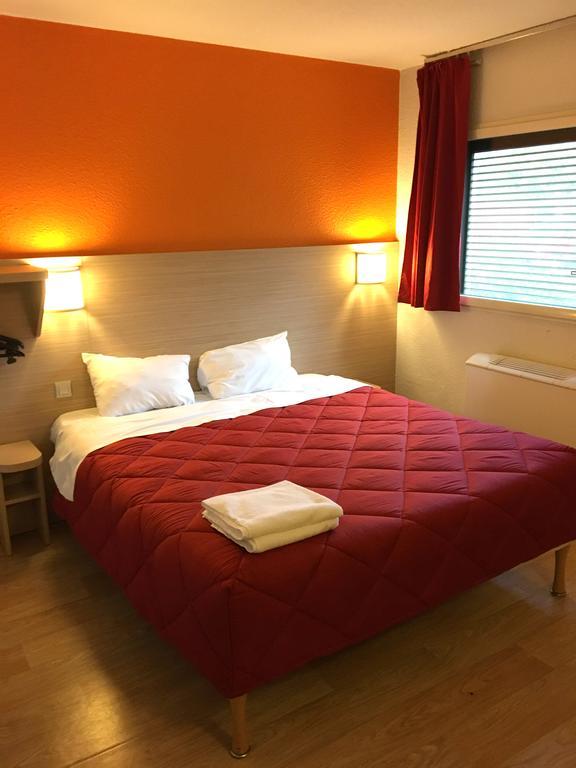 Premiere Classe Paris Ouest - Nanterre - La Defense Extérieur photo